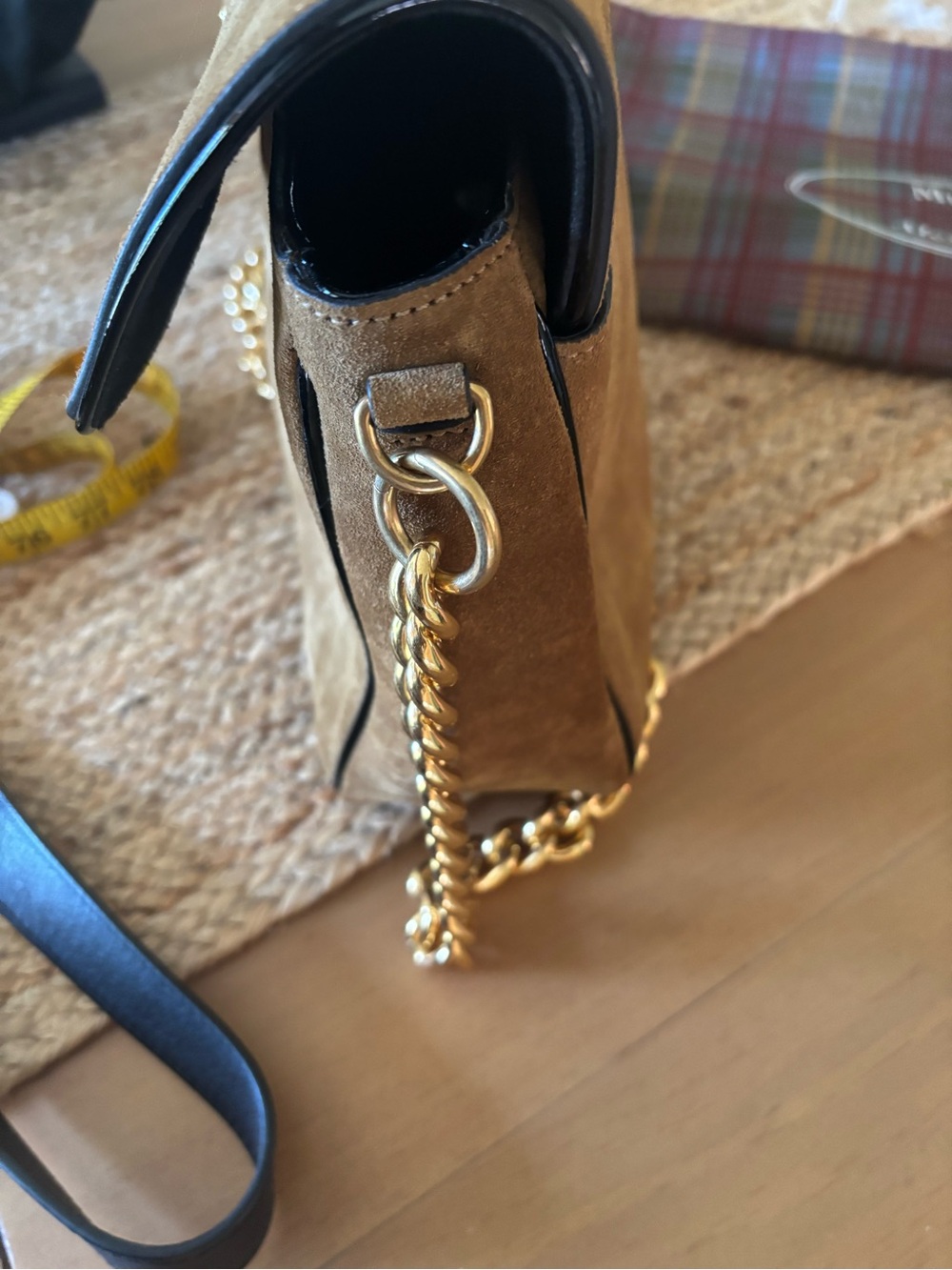 MULBERRY Alexa Chung “Big Guy” - Picture 10 of 15